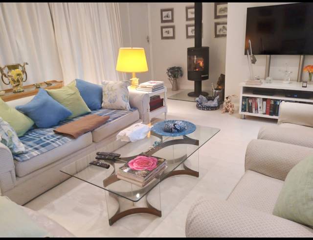 3 BEDROOM HOUSE SOLD IN AMBER RIDGE